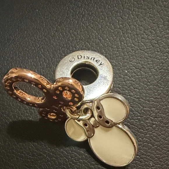 Pandora Disney Minnie Mouse silhouette dangle charm (52) - Picture 5 of 7